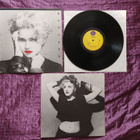 MADONNA - S/T - pikkukuva 1