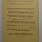Celeste Ng - Tulenarkoja Asioita - pikkukuva 3