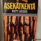 Matti Lukkari :  Asekätkentä ( SIGNED) SIS POSTIKULU - pikkukuva 2