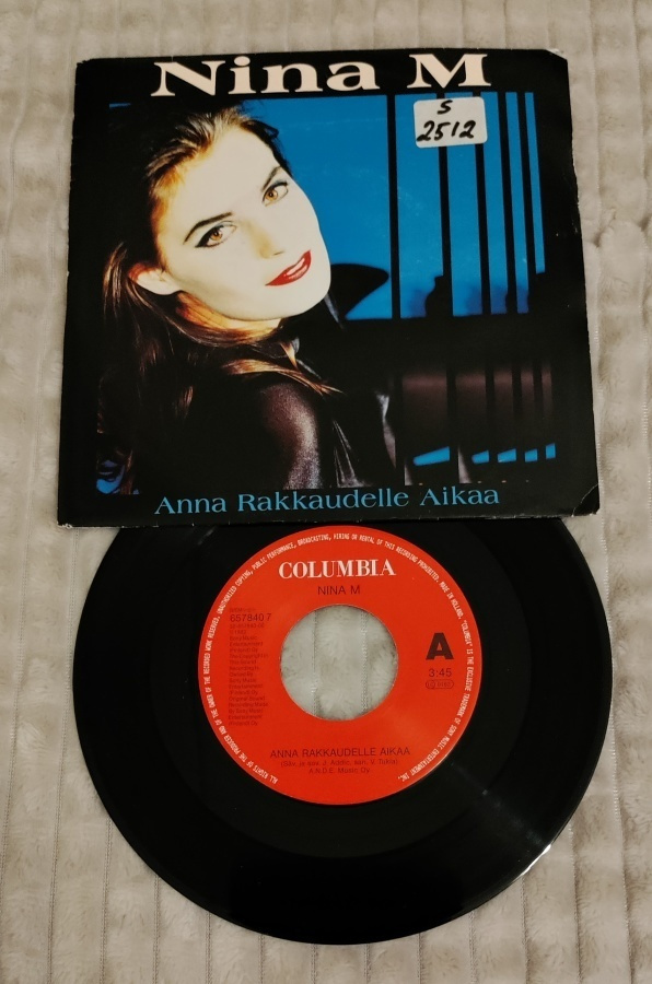 Nina M Anna Rakkaudelle Aikaa 7"single