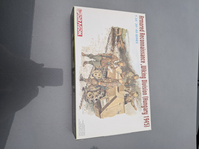 Dragon 1/35 Wiking Division Hungary 1945