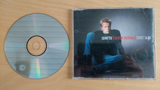 CDS Junttu: Uuteen päivään / Siivet saan