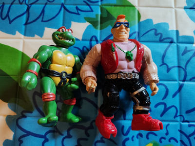 Turtles figuureja 1990-luvulta?