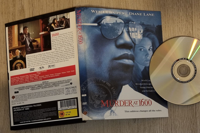 DVD Murha valkoisessa talossa FI snapper