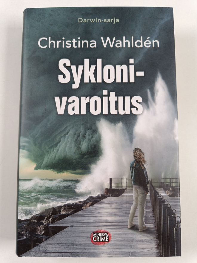 Christina Wahlden : Syklonivaroitus