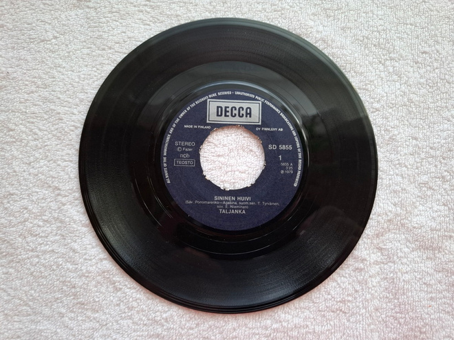 Taljanka – Sininen Huivi / Naapuri 7" single