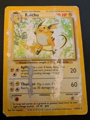 Raichu holo Pokemon base set