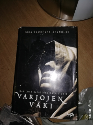 John Lawrence Reynolds Varjojen väki