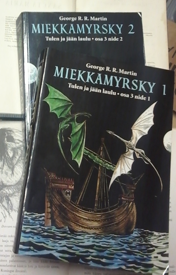 George R.R. Martin - Miekkamyrsky 1-2 (nid.)