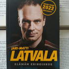Riikka Smolander-Slotte - Jari-Matti Latvala (pokkari) - pikkukuva 1