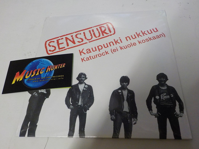 SENSUURI - KAUPUNKI NUKKUU  7'' SINGLE UUSI