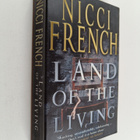 Nicci French : Land of the Living - pikkukuva 1