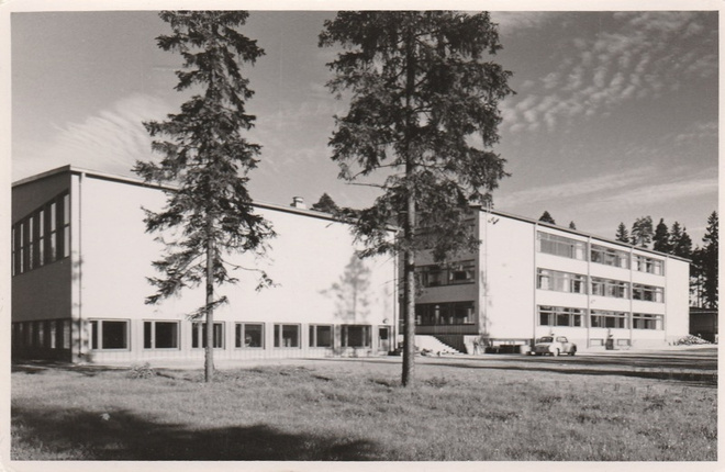 KOUVOLA - Kortti, Koulu