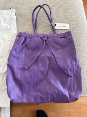 Marimekko Klaara iso violetti nahkalaukku
