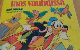 Aku Ankan taskukirja 48 - Taikaviitta taas vauhdissa