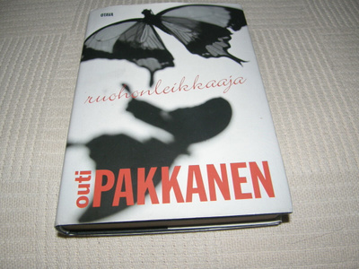 Outi Pakkanen Ruohonleikkaaja -sid