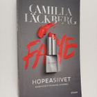 Camilla Läckberg : Hopeasiivet - pikkukuva 1