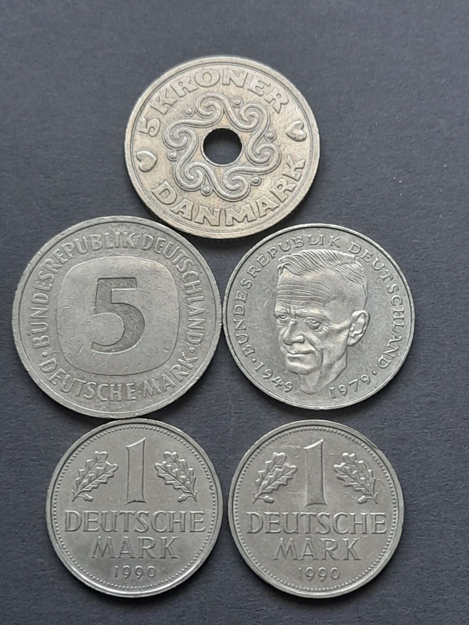 1990 kolikkosetti, 5kpl
