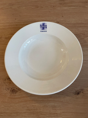 Lotta Svärd lautanen POMARKKU