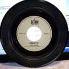 7" SMACK :  Look around / Trust on you - pikkukuva 3