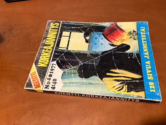 AGENTTI KORKEAJÄNNITYS 4/1977