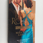 Nora Roberts : Mies meren äärellä - pikkukuva 1