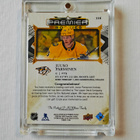 Juuso Pärssinen - 22-23 Premier Rookies Patch /49 - pikkukuva 2
