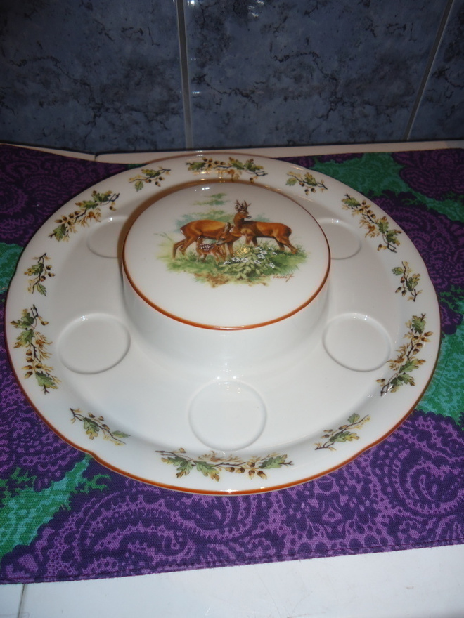 Apilanlehti Christineholm tuikkuvati 28cm
