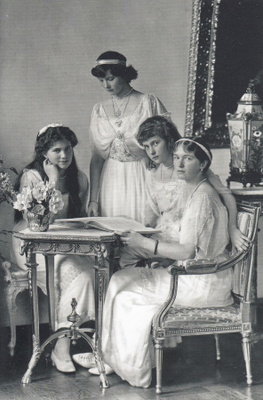Keisari Nikolai II:n tyttäret, Venäjä 1914