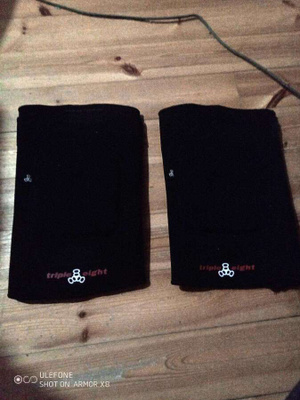 Triple eight knee gaskets koko xl skateboarding
