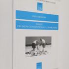 Risto Eräsaari : Essays on non-conventional community - pikkukuva 1