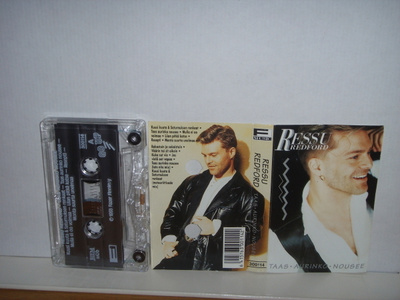 Ressu Redford C-kasetti * Taas aurinko nousee
