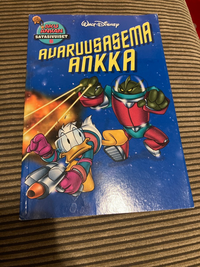 Aku Ankka - Avaruusasema Ankka