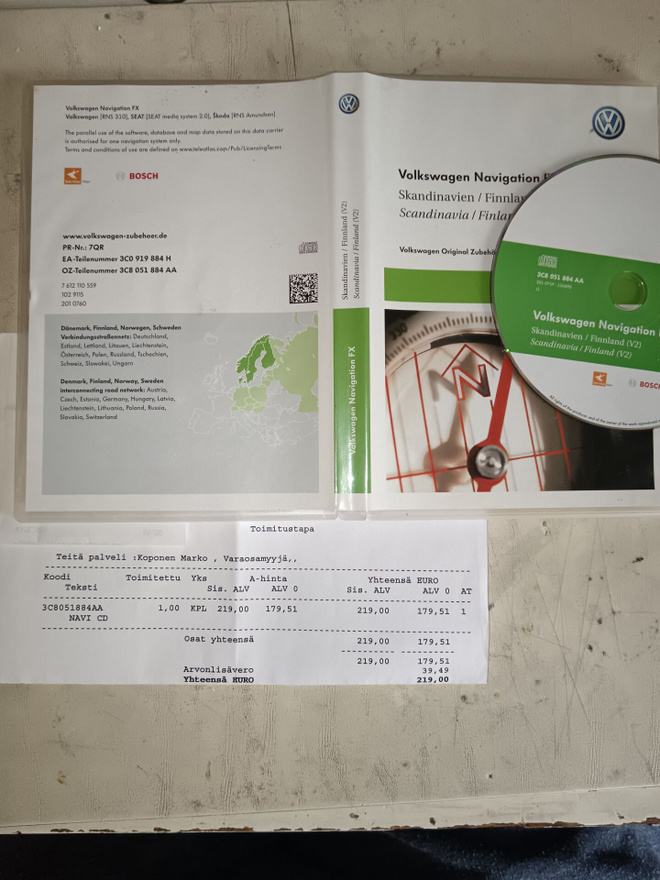 Volksvagenin CD navigaattori  Radioon 