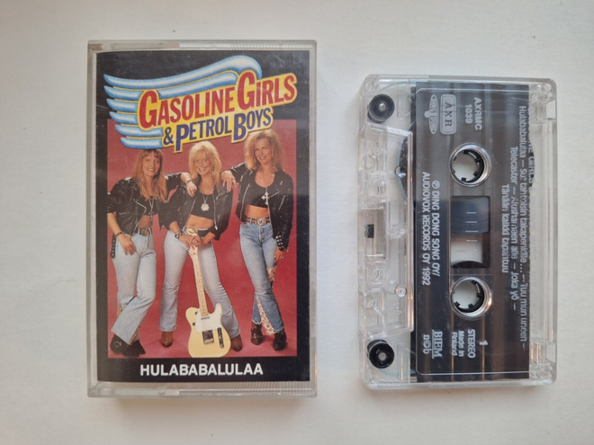 GASOLINE GIRLS & PETROL BOYS - HULABABALULAA c-kasetti