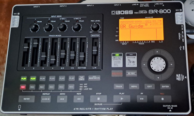 Boss BR-800 digital recorder tallennin