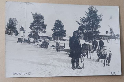 Enontekiö, lappilaisia ja ajoporoja, kelkat, p. 1935
