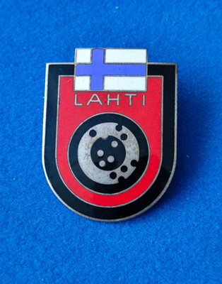 Vanha Lahden ampumaseuran rintamerkki (1970-luku)Vanha Lahde