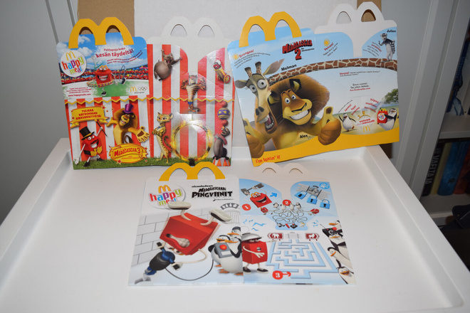 Mcdonald's happy meal laatikko madascar x3