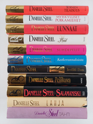 Danielle Steel : Danielle Steel - paketti (11 kirjaa) : T...
