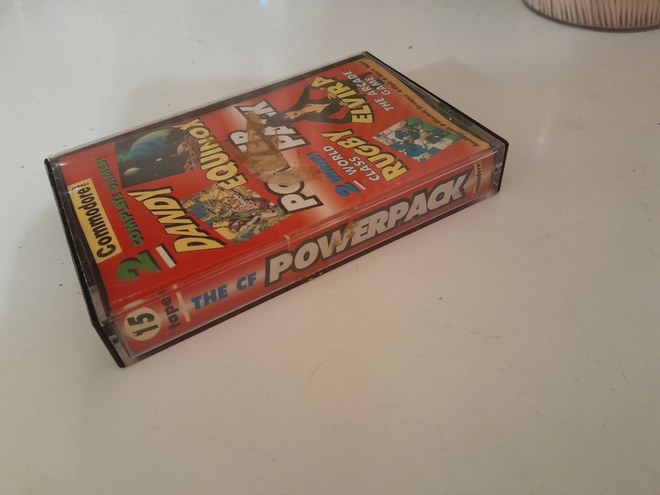 Commodore tape 15 the cf powerpack alkuperäisrasiassaan