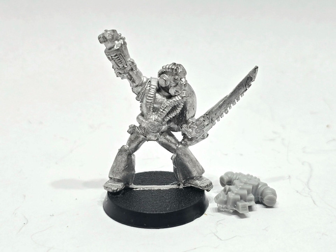 WH40K - Space Marine Captain Dozier (1987) [S44]