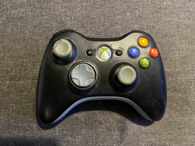 XBOX360 Ohjain