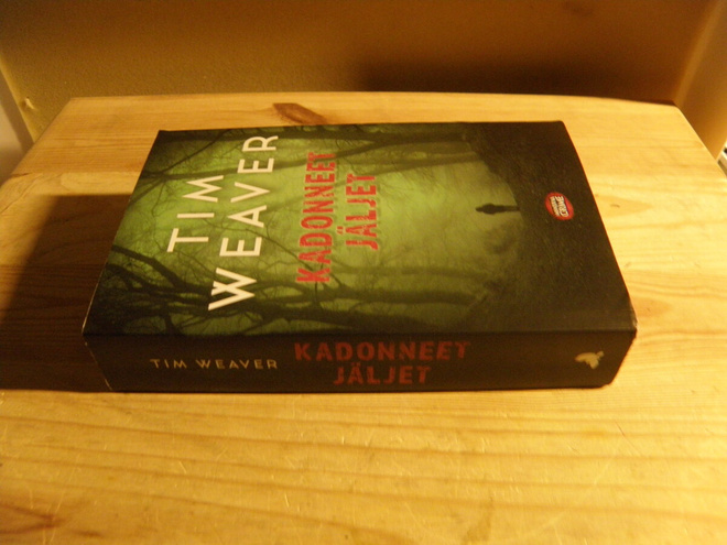 Tim Weaver Kadonneet jäljet (nidottu)