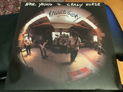 Neil Young + Crazy Horse - Ragged GLORY