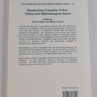 Barry Troyna : Researching education policy : ethical and... - pikkukuva 2