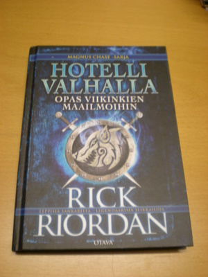 Rick Riordan: Hotelli Valhalla