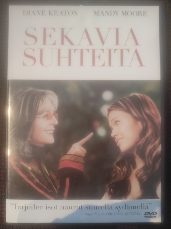 Sekavia suhteita (Diane Keaton)
