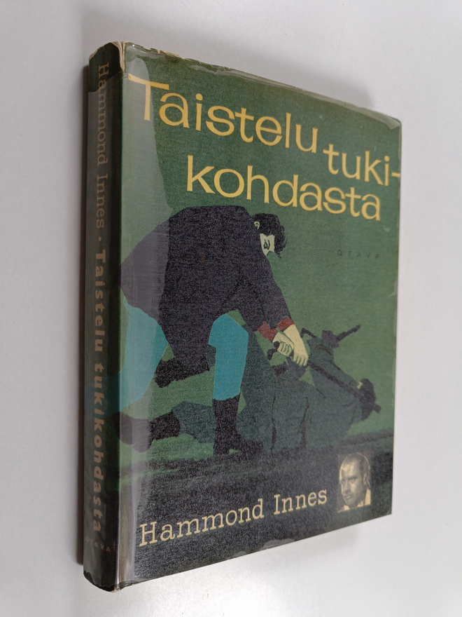 Hammond Innes : Taistelu tukikohdasta