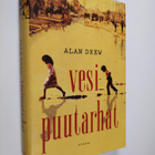 Alan Drew : Vesipuutarhat - pikkukuva 1